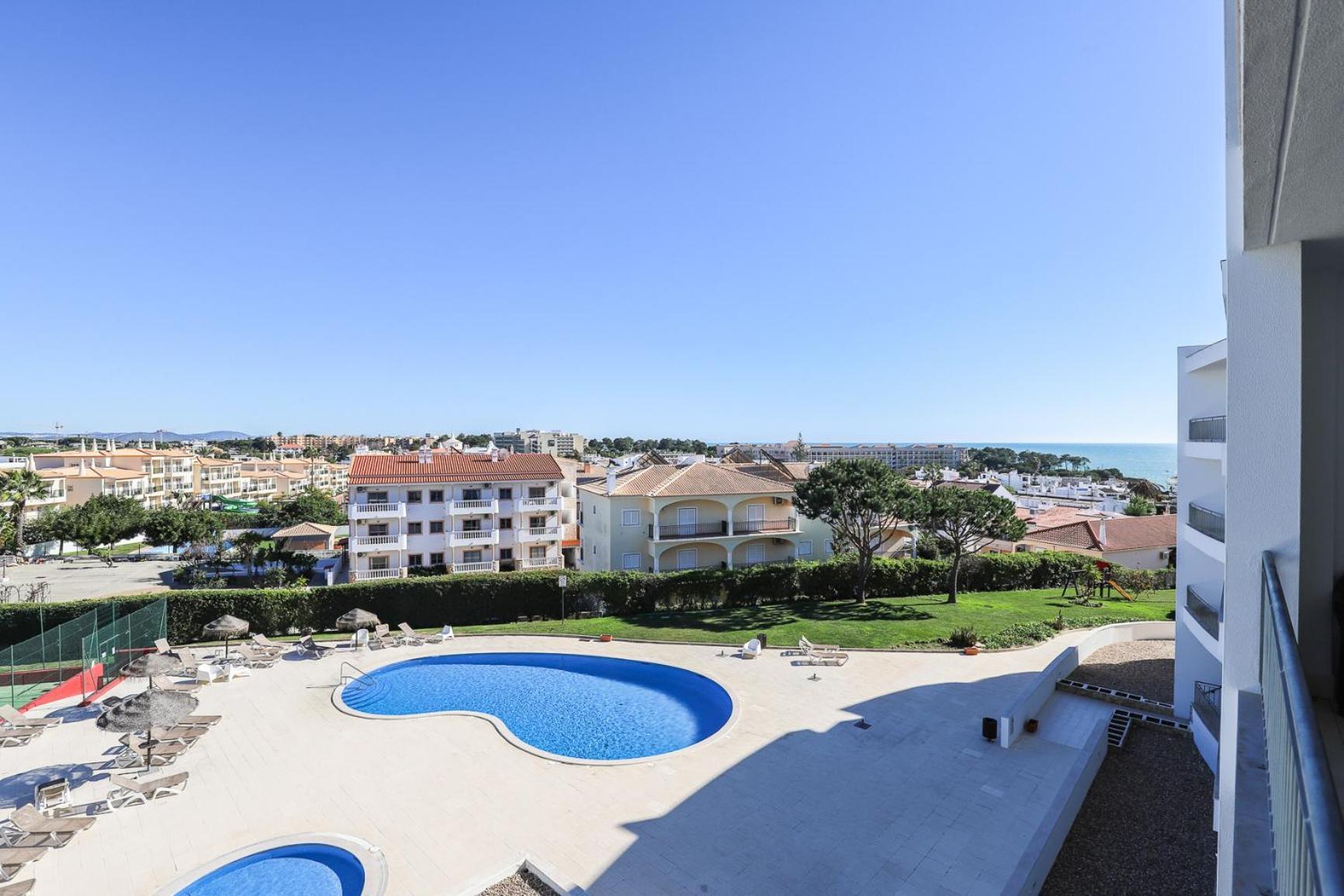 Charming Flat 10 Min Walk To Beach Leilighet Albufeira Eksteriør bilde
